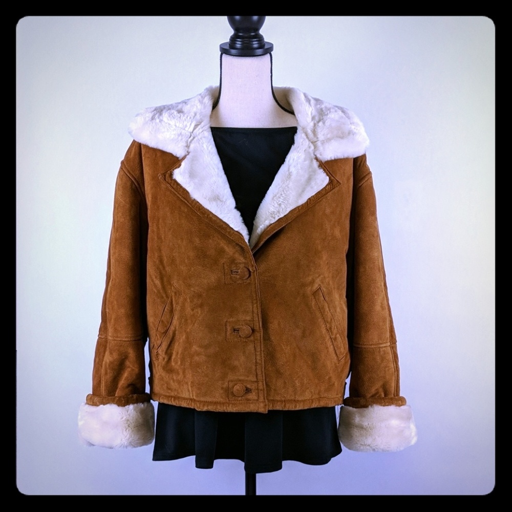 Suede jacket with soft lining